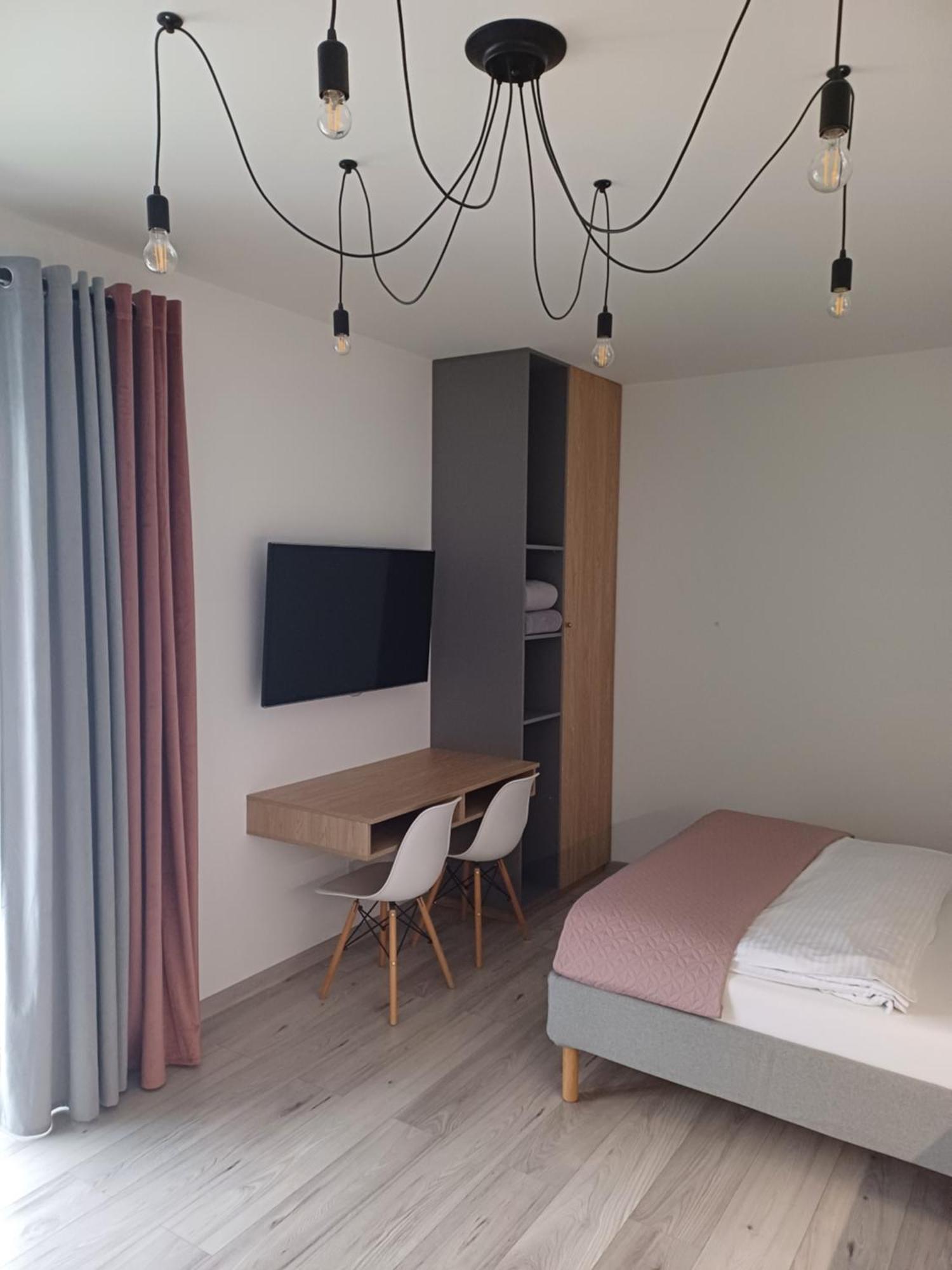 Spij W Kudowie Apartament I Pokoje Goscinne Кудова-Здруй Экстерьер фото
